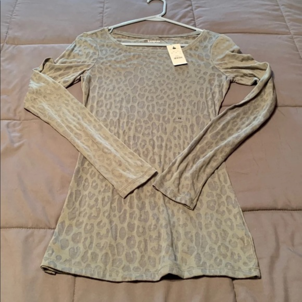 NWT Express top